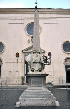 Bernini'nin Elephanto