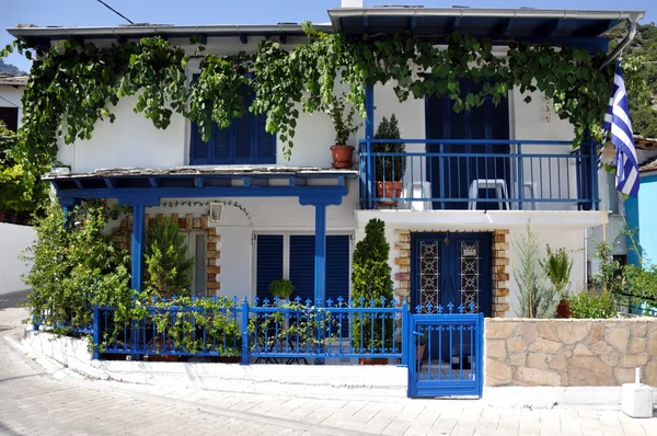 Griekse huis — Stockfoto