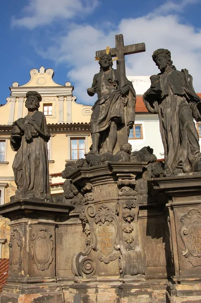 Statua di Gesù sul ponte Carlo, Praga — Foto Stock