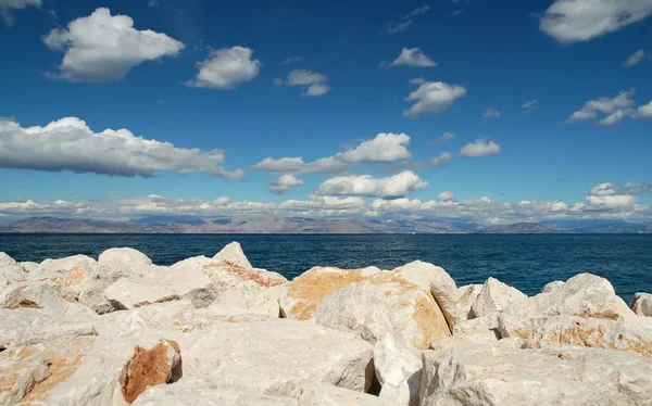 Sea coastline — Stock Photo, Image