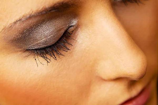 Maquiagem olho de mulher — Fotografia de Stock