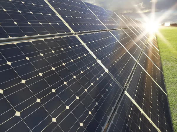 Solar power station - fotovoltaik — Stok fotoğraf