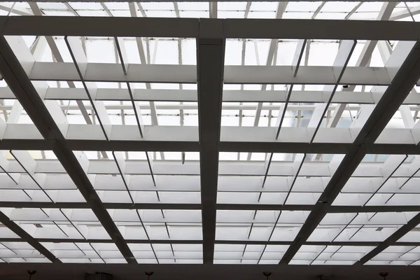 Střecha kov a sklo — Stock fotografie