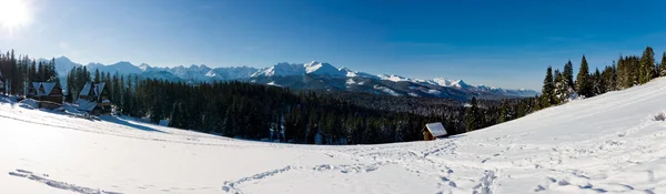 Tatrabergen i vinterlandskap — Stockfoto
