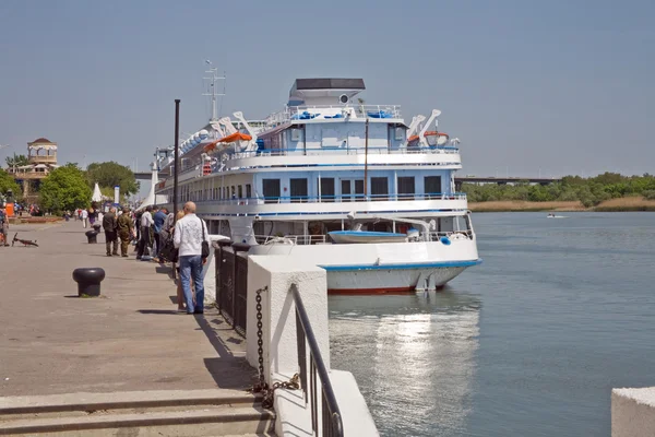 Rostov-on-Don staden och floden don — Stockfoto