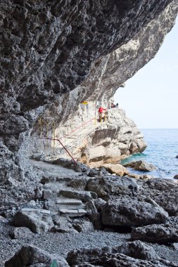 Shalyapin grotto