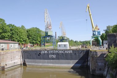 Petrovskiy dock, 1752 yıl olduğunu