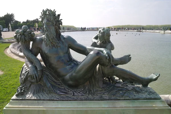 Скульптуры дворцового комплекса Версаль — стоковое фото