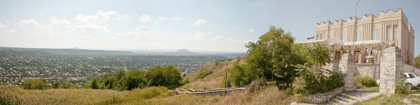 Panorama över pyatigorsk staden — Stockfoto