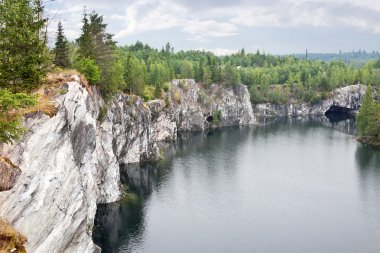 Karelya mermer Kanyona mı