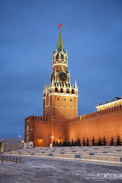 Spasskaya tornet i Kreml — Stockfoto
