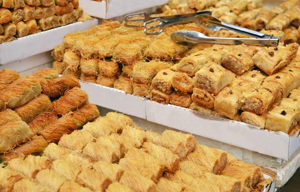 Nahaufnahme von orientalisch gefüllten Keksen — Stockfoto