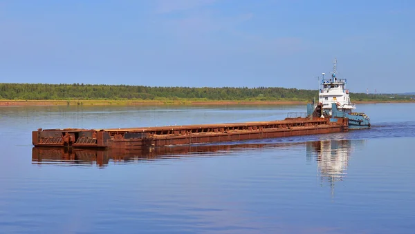 The barge on a river — Stock Photo, Image