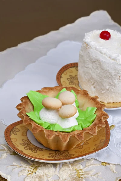 Cakes with decorative mushrooms — Stock Photo, Image