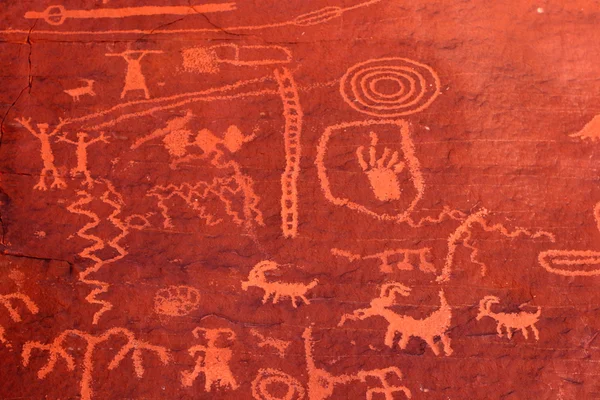 stock image Ancient petroglyphs in Valley of Fire Nevada