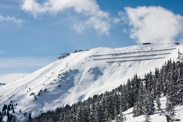 在冬天的阿尔卑斯山 — 图库照片