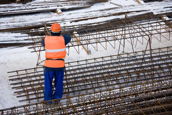 Worker on construction site — Stock Photo, Image