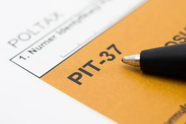Filling in polish tax form — Stock Photo, Image