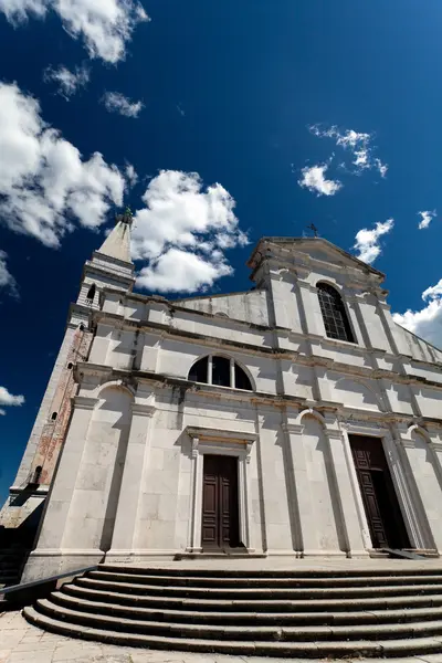Iglesia de Santa Eufemia — Foto de Stock