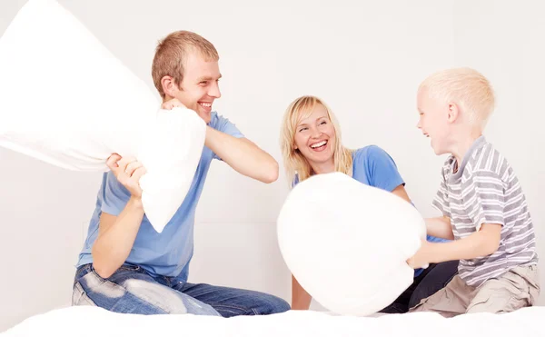 Pillow fight — Stock Photo, Image