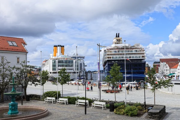Porto de Stavanger, Noruega . — Fotografia de Stock