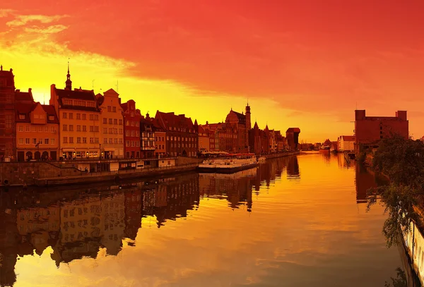 Pôr do sol em Gdansk — Fotografia de Stock