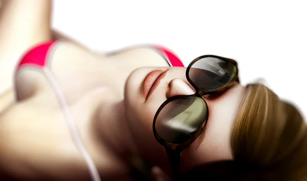 セクシーな女性のサングラス — ストック写真