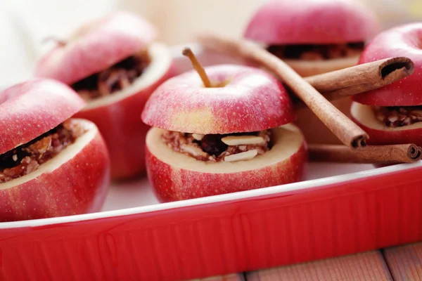 Manzanas al horno —  Fotos de Stock