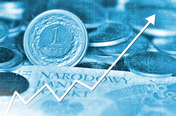 Strzałka wykres, idąc w górę i Polska waluta w tle — Zdjęcie stockowe