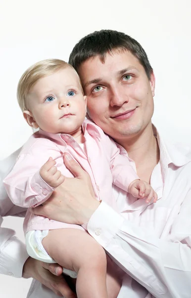 Retrato de padre feliz y su bebé — Foto de Stock