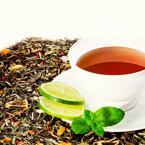 Fresh tea — Stock Photo, Image