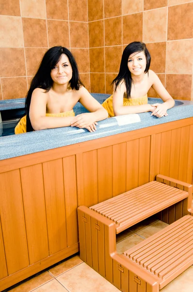 Bañera de hidromasaje — Foto de Stock