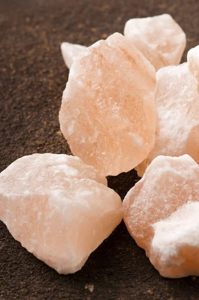 Hymalayas のピンクの塩。鉱物 — ストック写真