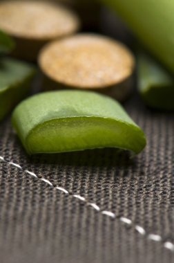 aloe vera bitki ile hapları - bitkisel ilaç