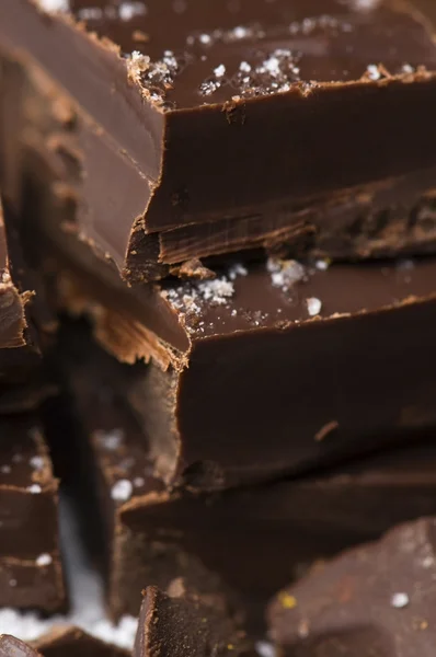 Cioccolato fatto in casa con sale marino — Foto Stock