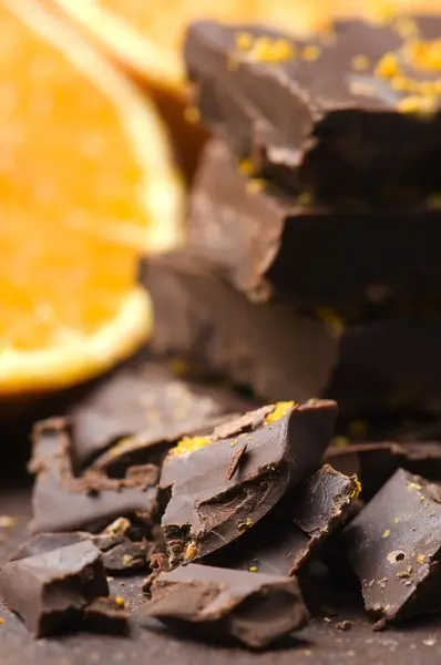 Chocolate casero con naranja —  Fotos de Stock