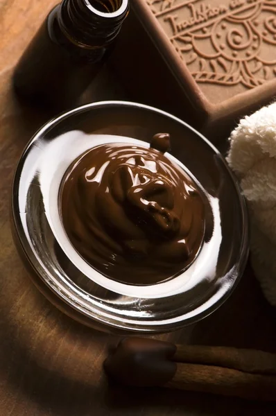 Spa de chocolate com canela — Fotografia de Stock