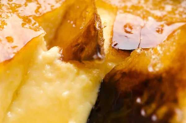 Ranskalainen jälkiruoka - kerma brulee, palanut kerma — kuvapankkivalokuva