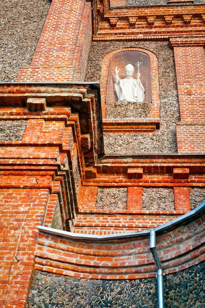 在立陶宛教皇的雕像 — 图库照片