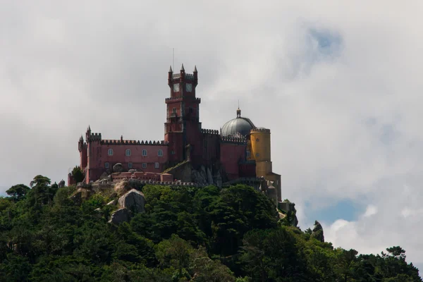 Замок Сінтра в Португалії — стокове фото