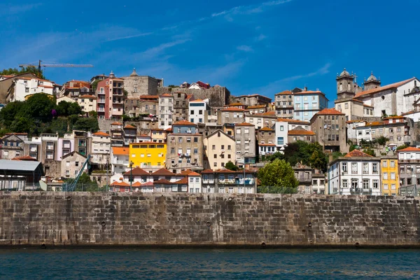 Vue sur la rivière Porto — Photo