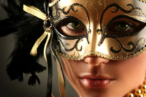 Gizemli maske — Stok fotoğraf