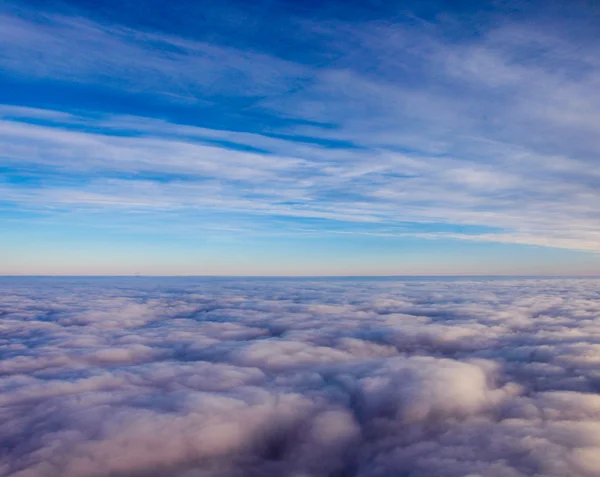 Cloudes niebo — Zdjęcie stockowe