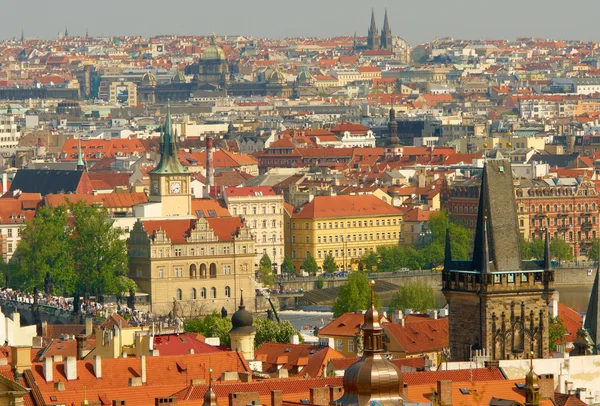 Prag våren panorama — Stockfoto