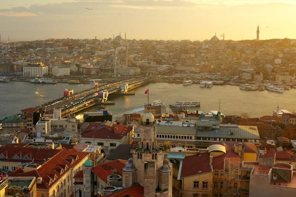 Istanbul Sonnenuntergangspanorama — Stockfoto