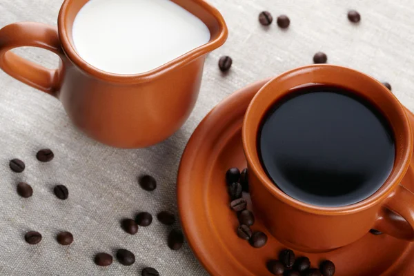 커피와 크림의 컵 — 스톡 사진