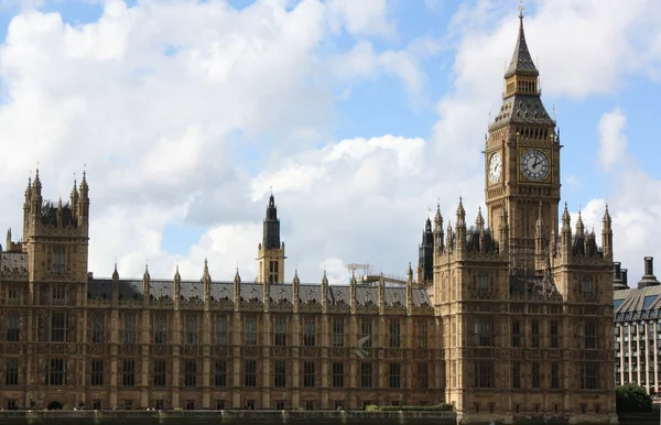 런던 의회와 빅 벤 — 스톡 사진