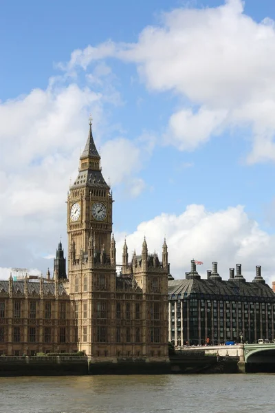 Парламент Лондона і Великий Бен — стокове фото