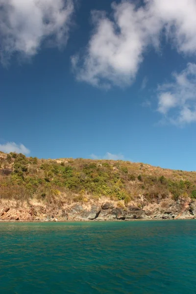Чиста вода і Карибський острів — стокове фото