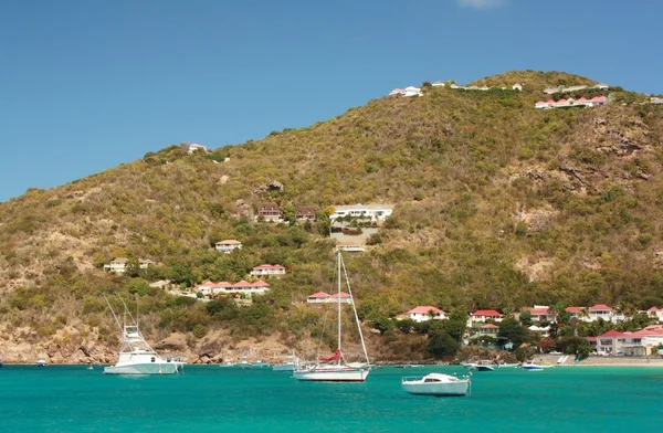 Eau claire, île des Caraïbes, yachts et bateaux — Photo